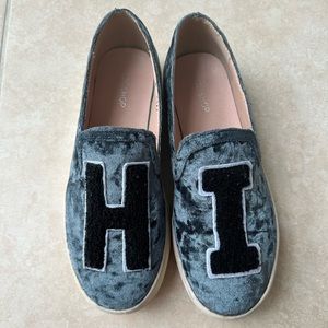 Topshop - Crushed Blue Velvet Slide on Sneakers with Patch Letters